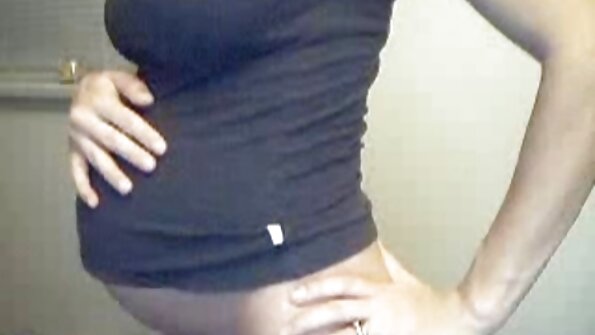 Ihre Chancen sind sehr nackte alte hausfrauen hoch.