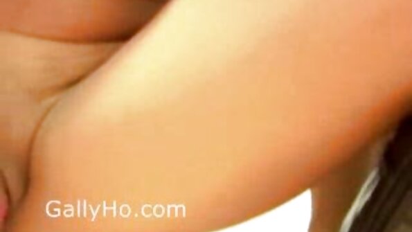 Es ist Zeit für eine heiße Lektion. reife frauen sexbilder