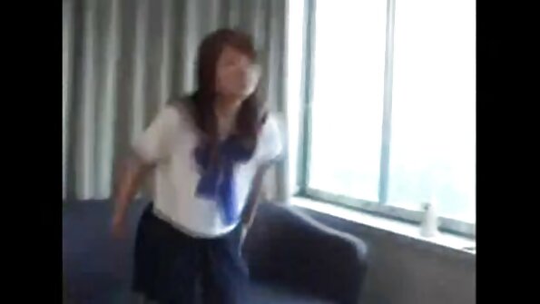 Schüler wollen nackte reife frauen lachen, nicht lernen.